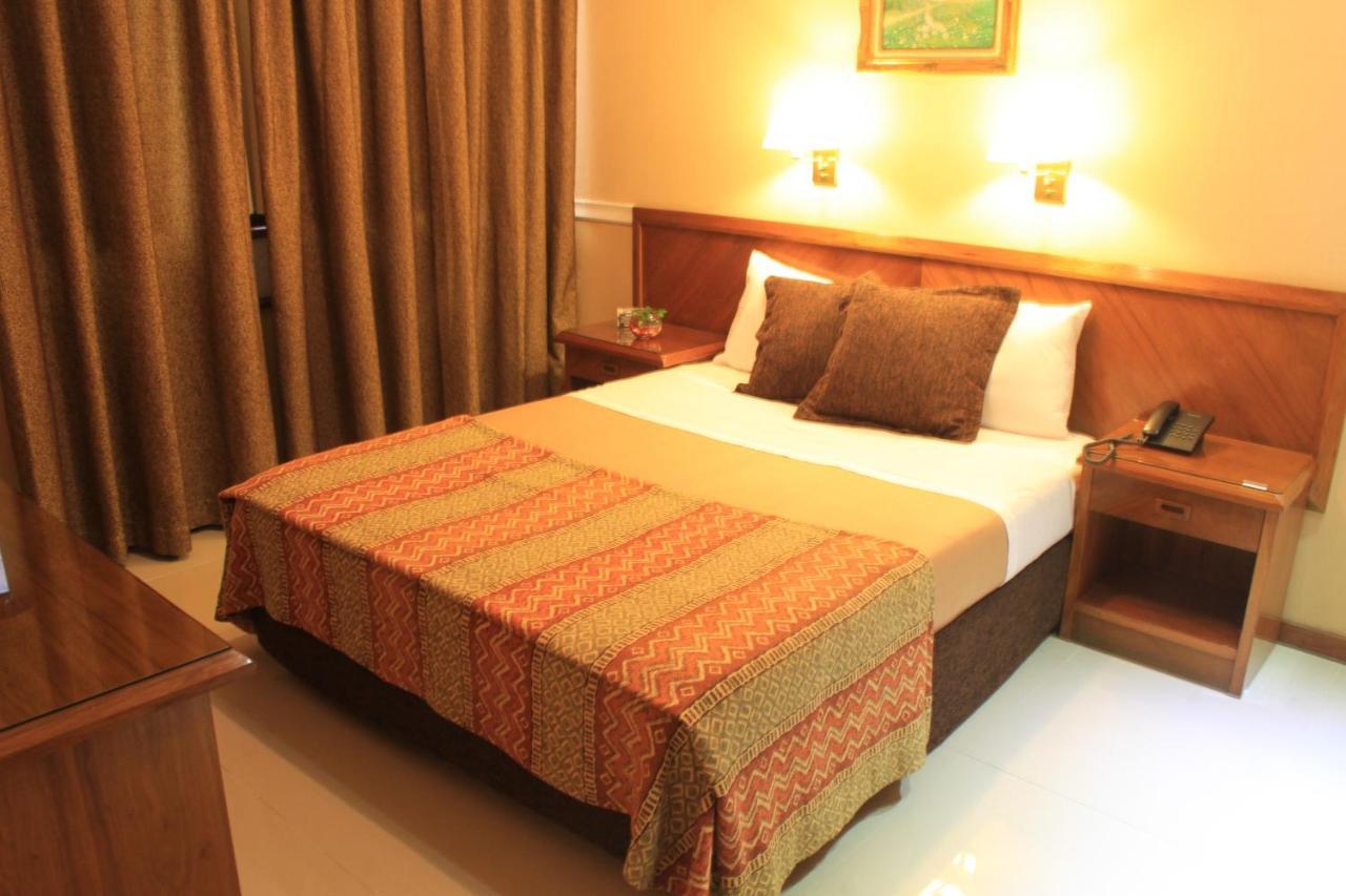 Premier Hill Suites Hotel Ασουνσιόν Εξωτερικό φωτογραφία